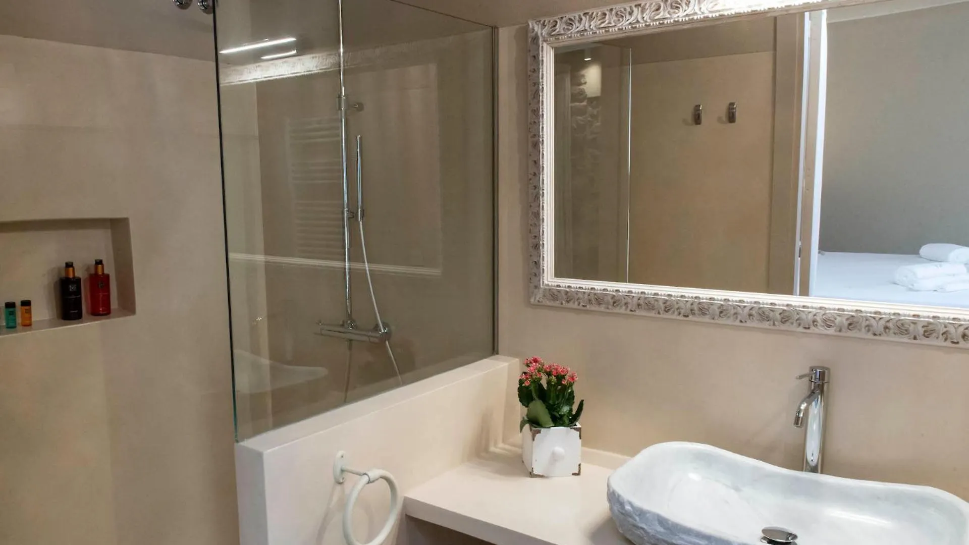 Mas Pla Bed and Breakfast Riudellots de la Selva