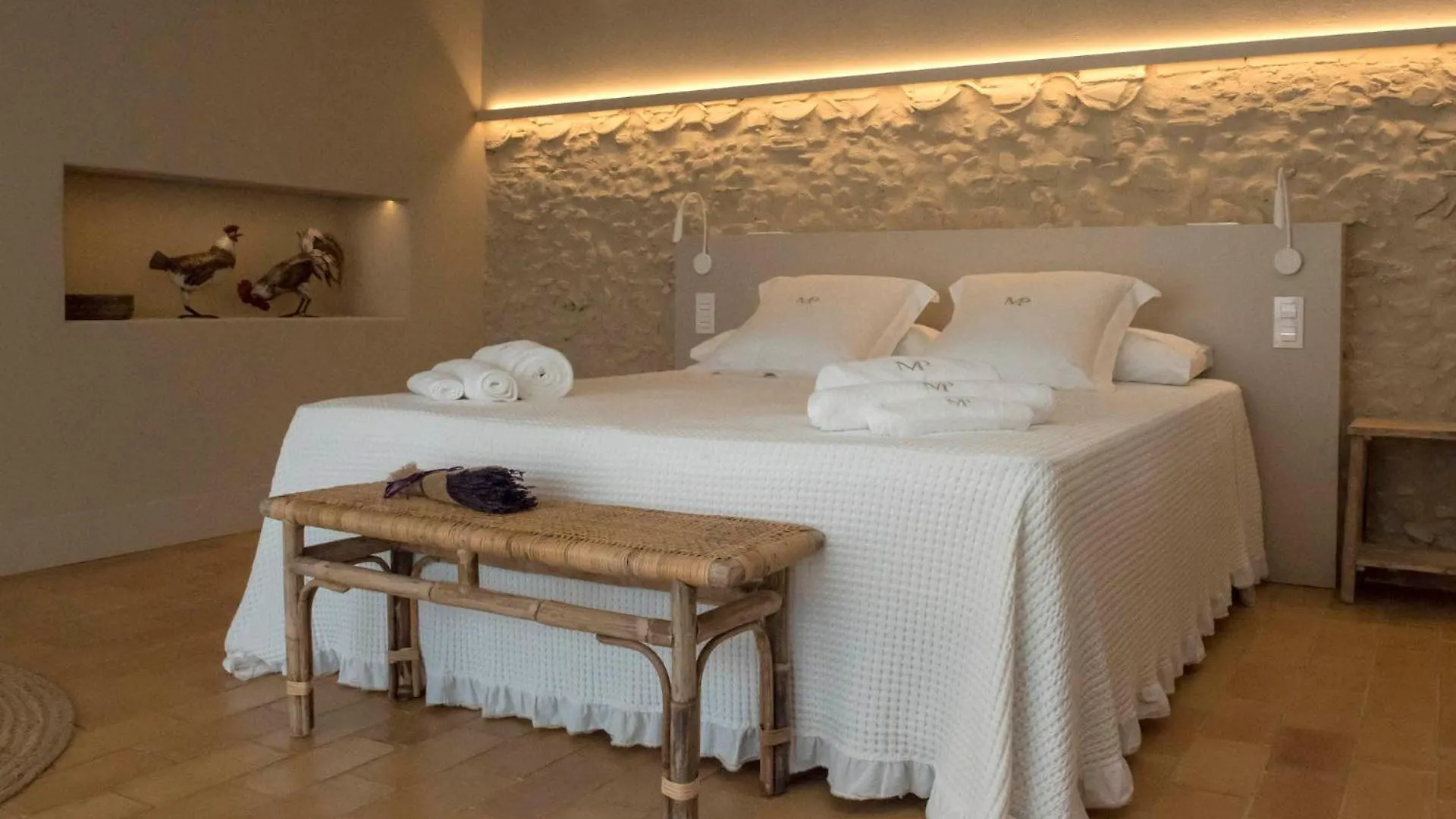 Bed & Breakfast Mas Pla Bed and Breakfast Riudellots de la Selva